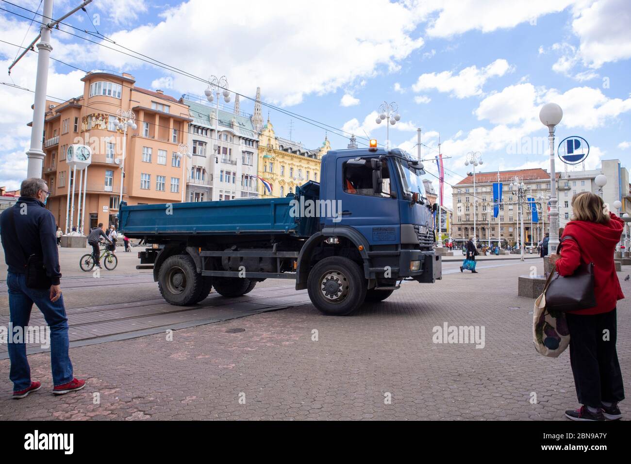 Zagreb/CroatiaTrucks on the main Zagreb square, cleaning and removing