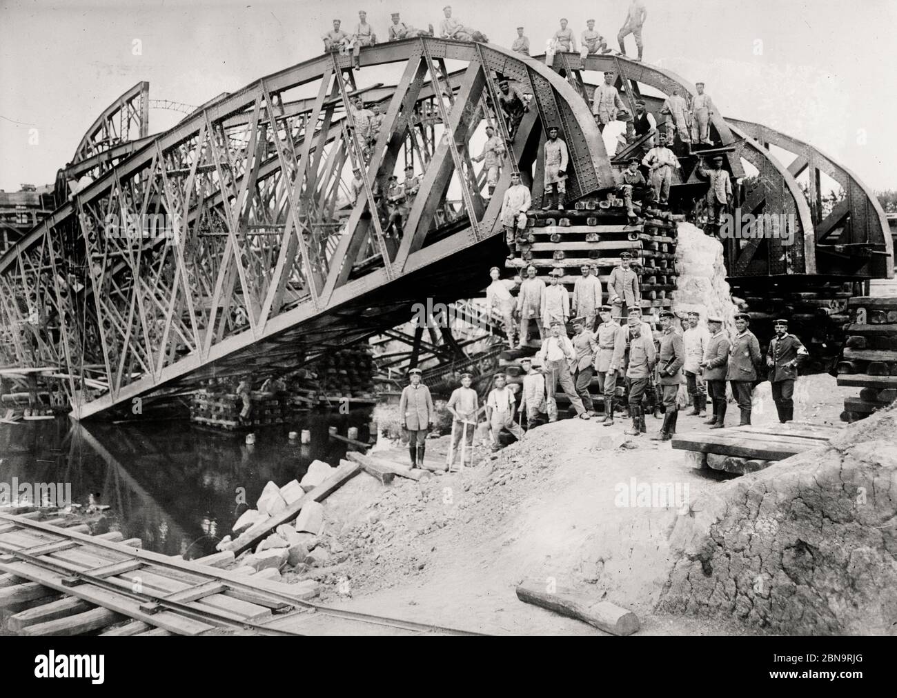 Photograph shows German soldiers on bridge at Lemberg, Austro-Hungarian Empire, (now Lviv, Ukraine), during World War I. Stock Photo