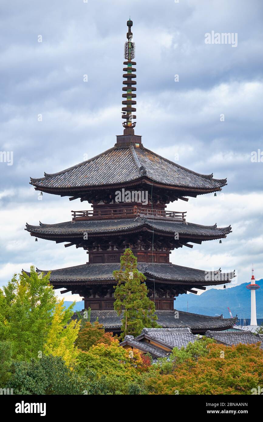 Old japanese temple hi-res stock photography and images - Alamy