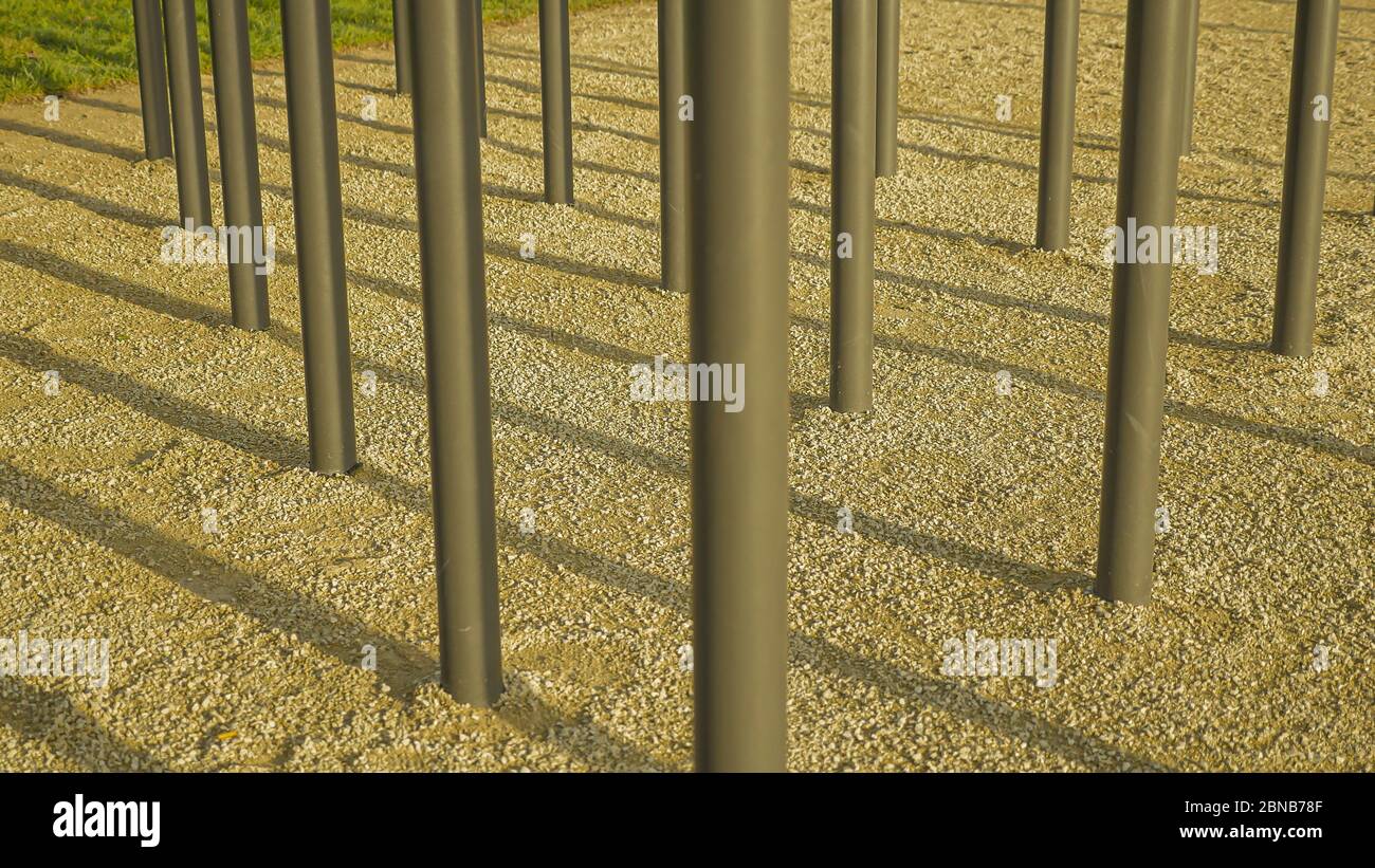 Steel column base hi-res stock photography and images - Alamy