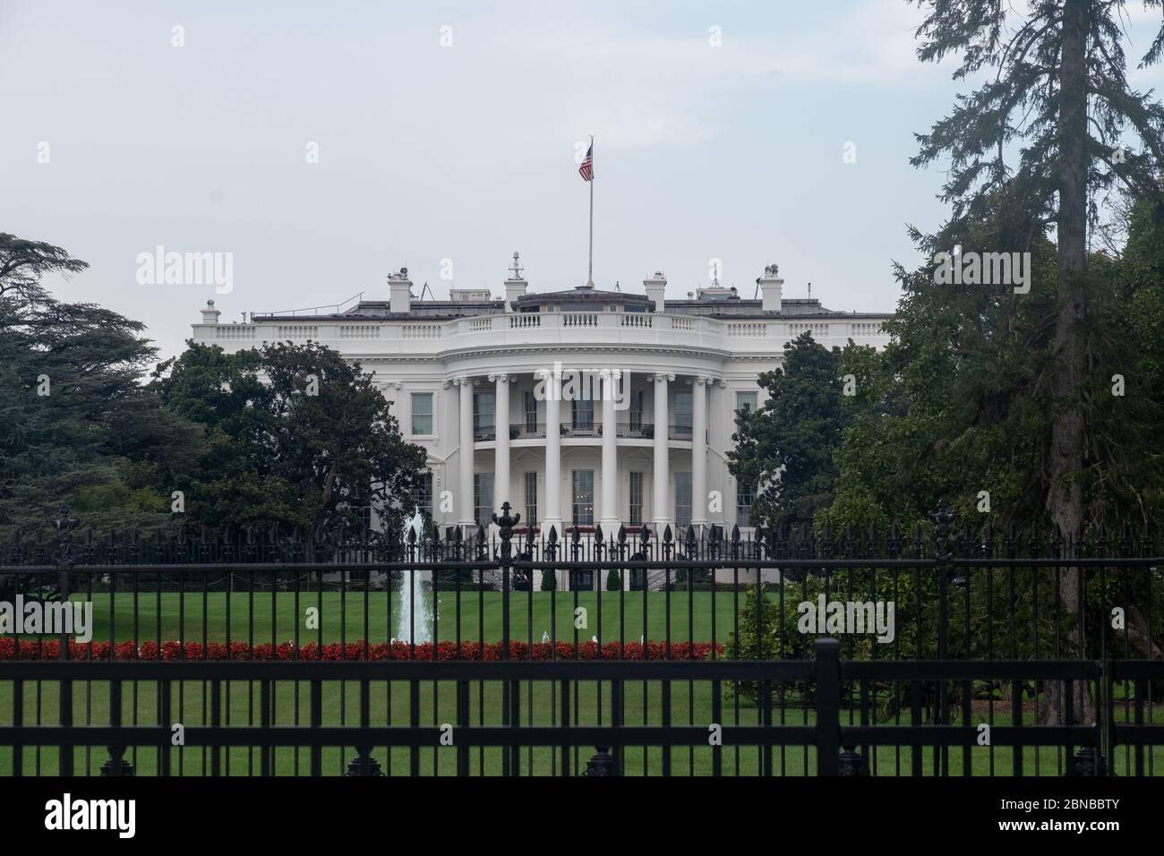 Whitehouse exterior hi-res stock photography and images - Alamy