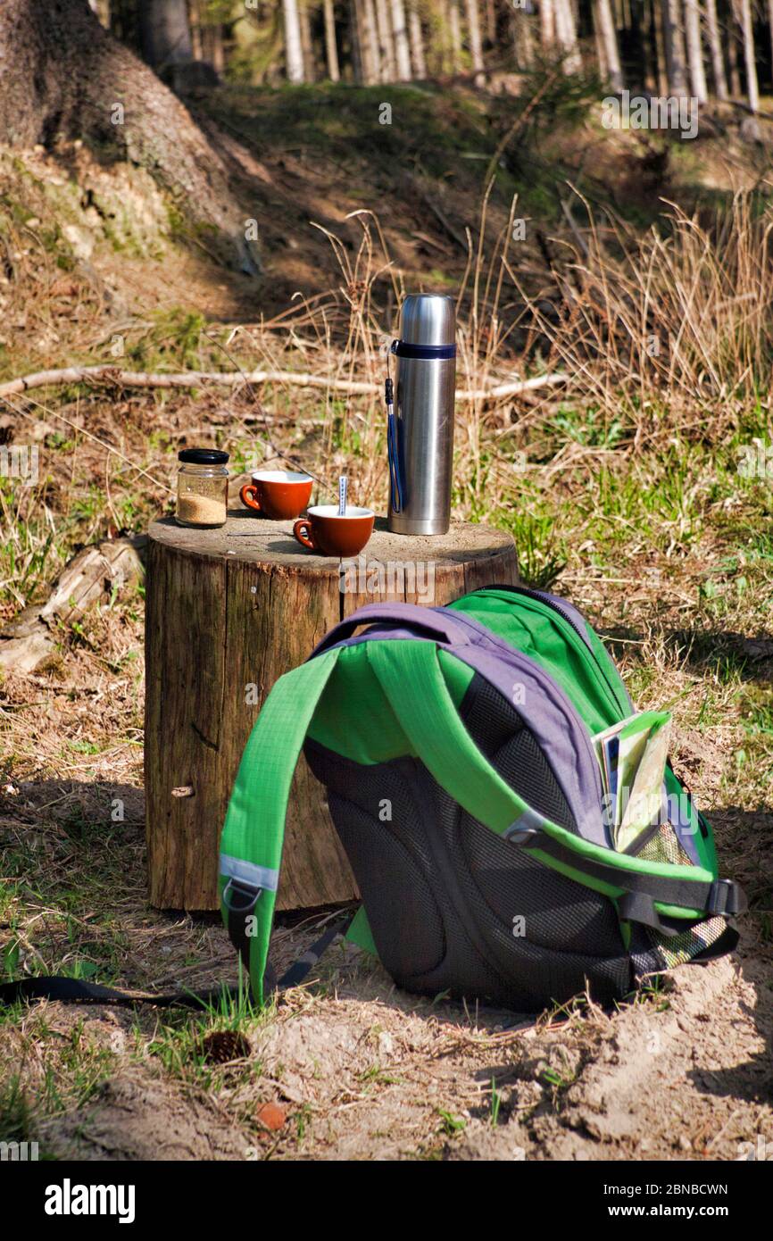 thermos flask, coffee cups and backpack, rest during the hiking tour,  Germany, North Rhine-Westphalia, Hagen-Hohenlimburg Stock Photo - Alamy
