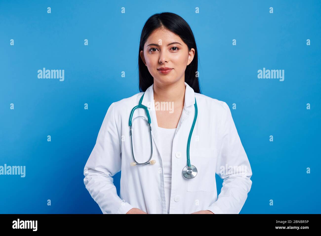 Asian female doctor hi-res stock photography and images - Alamy