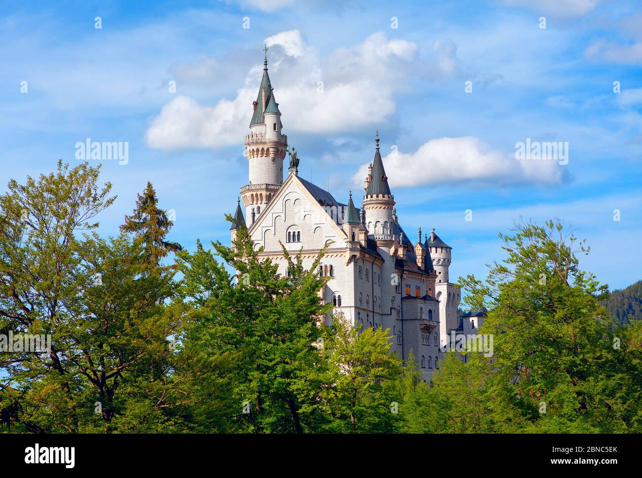 How To Take A Day Trip To Neuschwanstein Castle From Munich, 48% OFF