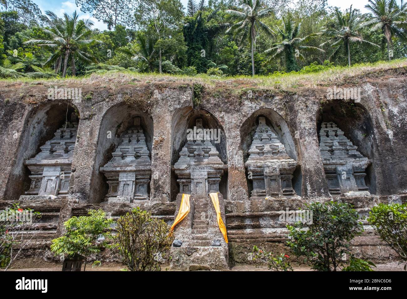 Pura Gunung Kawi Temple in Ubud Province, Bali The Gunung Kawi temple is  made by carved stone Stock Photo - Alamy
