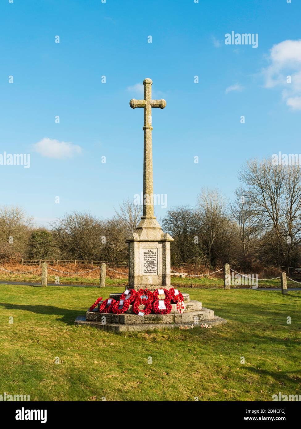 Memorial commemorating the residents of Buckland who were killed in the First and Second World Wars.  Crapstone, Devon, England, UK. Stock Photo
