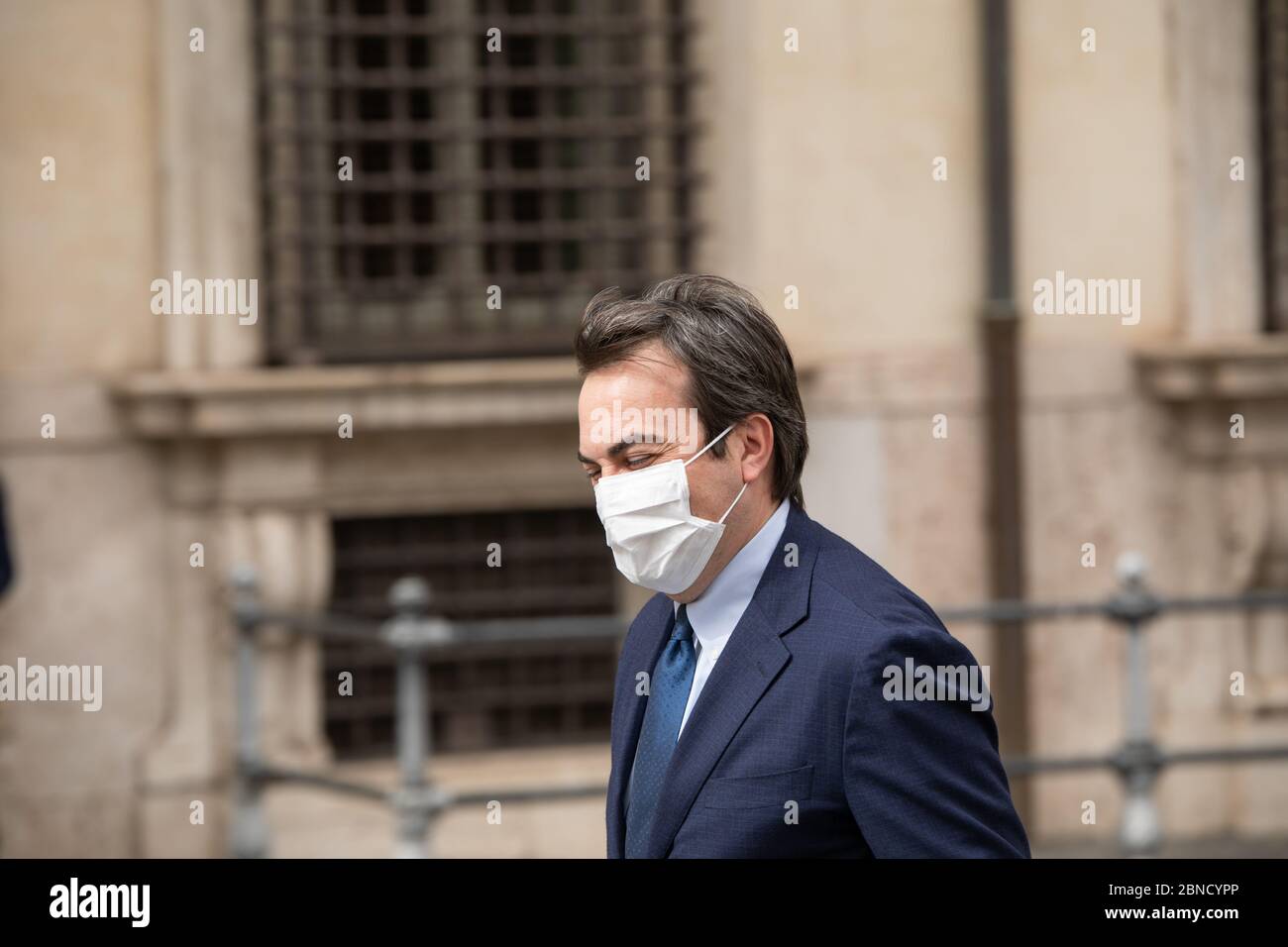 May 13, 2020, Rome, Italy: Italian Minister for European Affairs, Vincenzo Amendola, enters Palazzo Chigi before the Council of Ministers while wearing a face mask as a precaution against the spread of corona virus. (Credit Image: © Cosimo Martemucci/SOPA Images via ZUMA Wire) Stock Photo