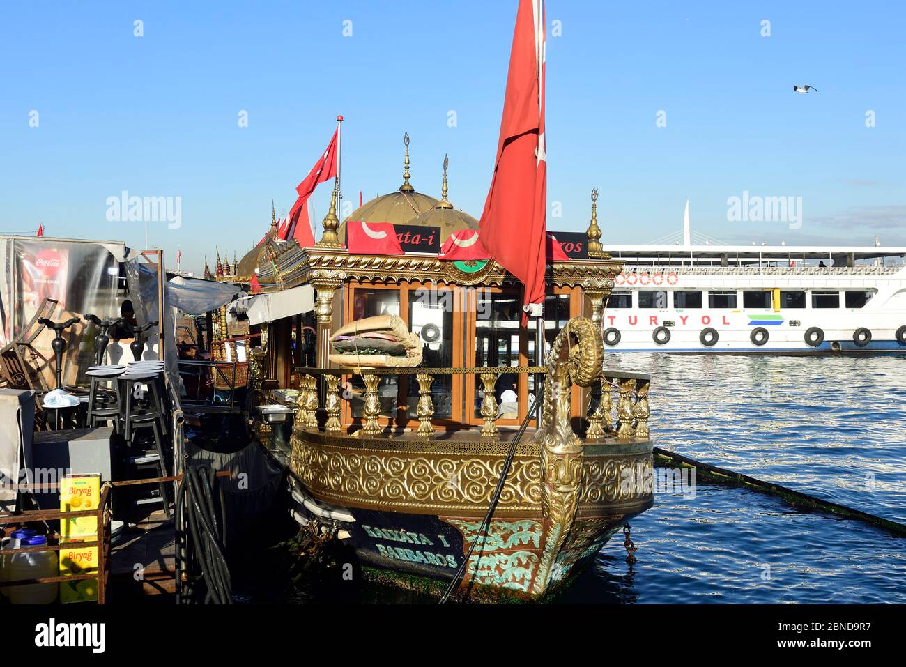 Istanbul, Turkey. Port of Eminönü in Istanbul Stock Photo