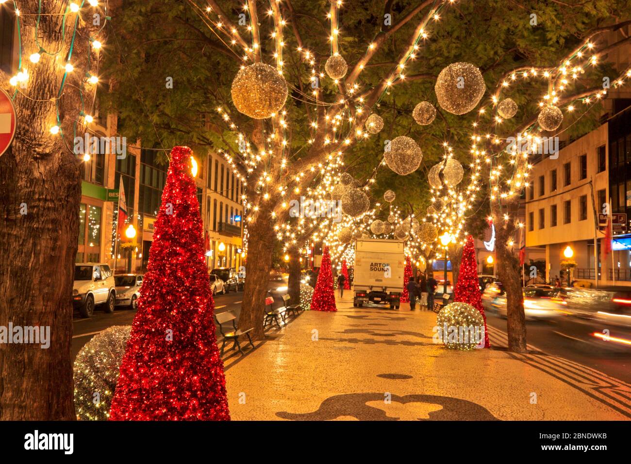Madeira Portugal Christmas 2022 Christmas Lights And Decoration In Funchal, Madeira Stock Photo - Alamy