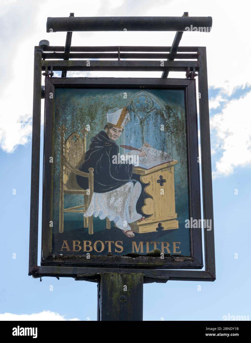 Traditional hanging pub sign at The Abbots Mitre public house - pub - Village Street, Chilbolton, Stockbridge, Hampshire, England, UK Stock Photo