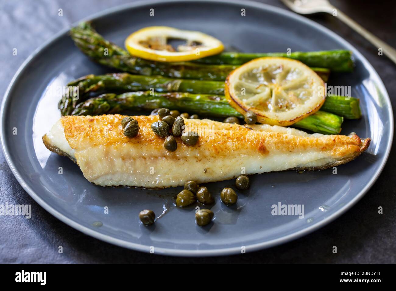Lemon sole pan hires stock photography and images Alamy