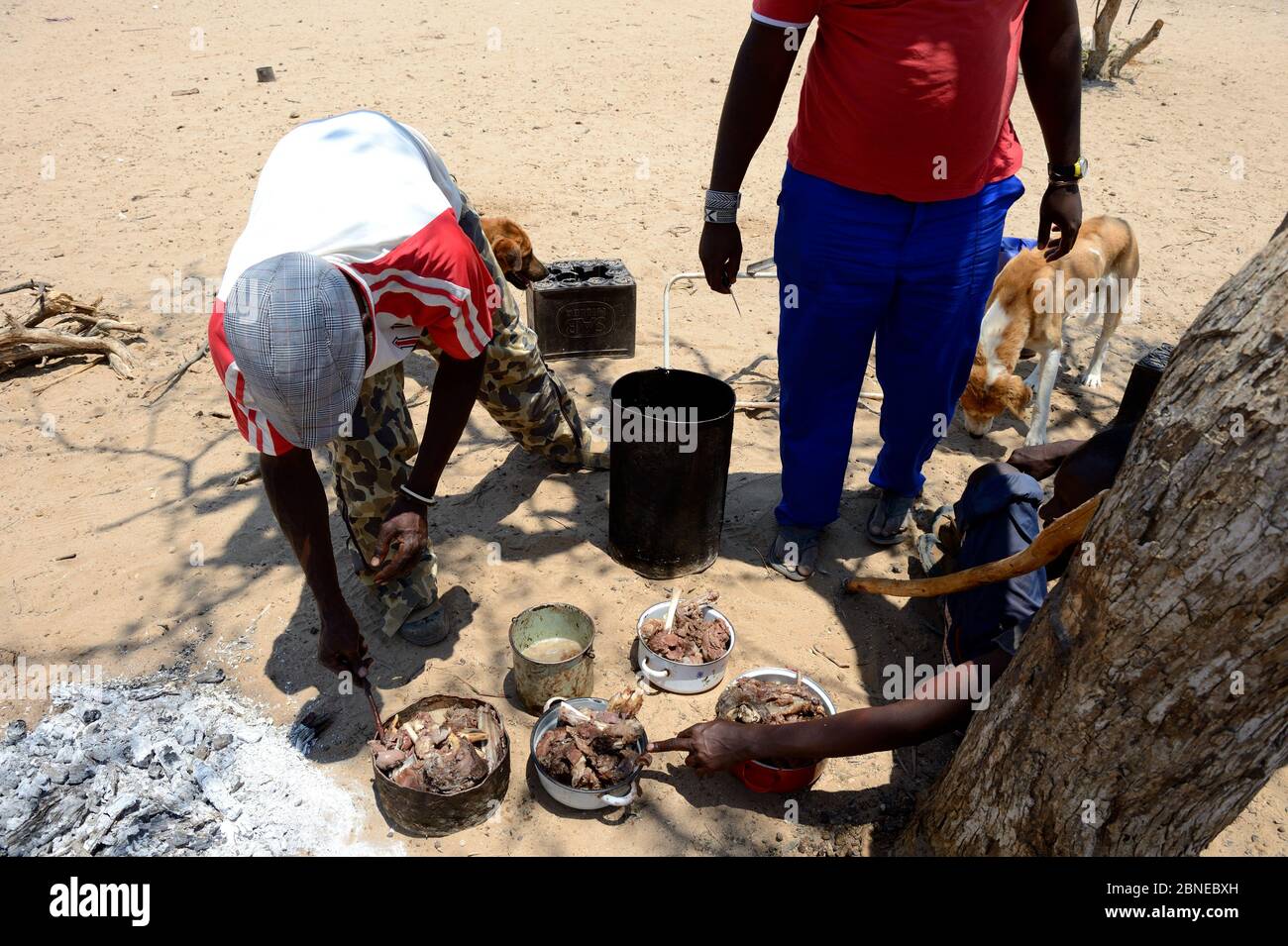 Himba men hi-res stock photography and images - Alamy