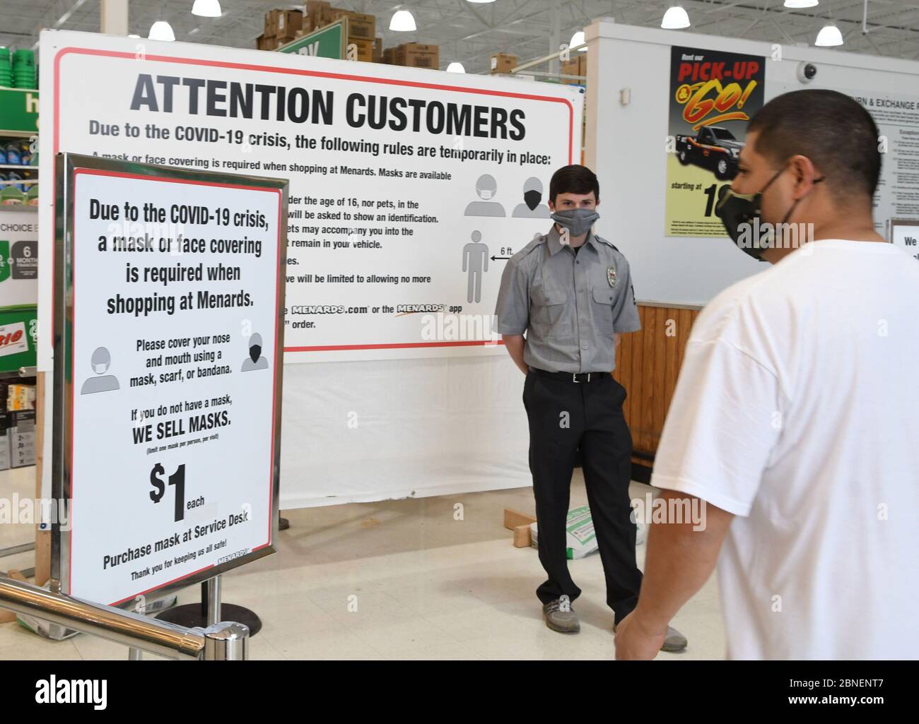 Menards store hires stock photography and images Alamy