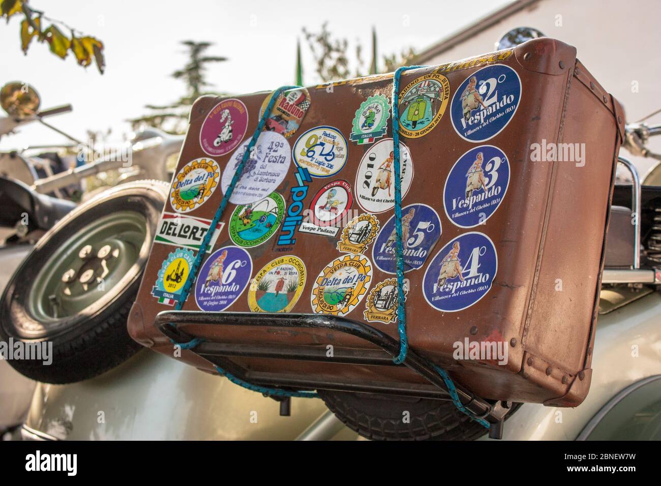 vespa suitcase