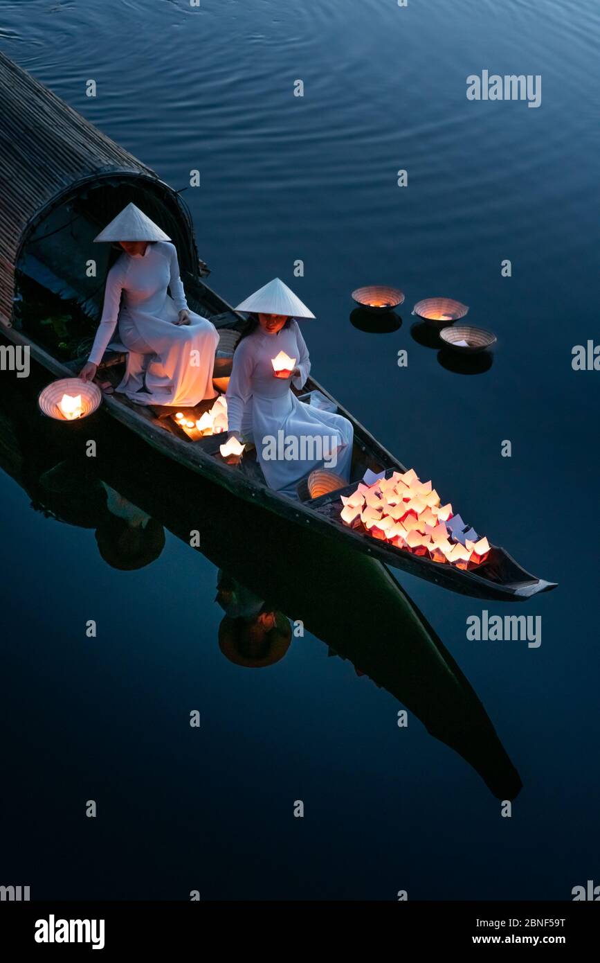 File--Undated Photo: People set off lanterns during Hoi An Lantern Festival  in Hue, Vietnam Stock Photo - Alamy