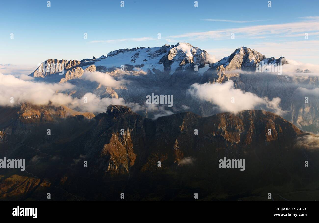 Panorama high mountain range hi-res stock photography and images - Alamy
