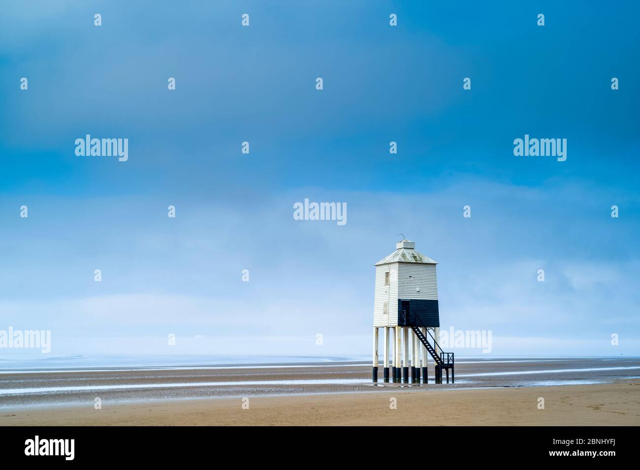 The Low Lighthouse - wooden structure built on stilts in 19th Century overlooking the Bristol Channel at Burnham-on-Sea seashore, Somerset, UK Stock Photo
