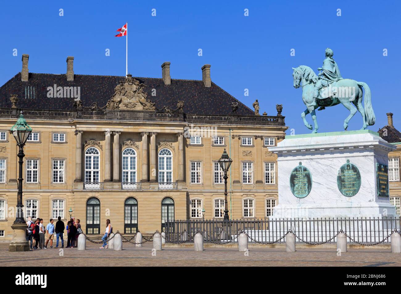 Frederik V Statue, Amalienborg Palace, Copenhagen, Zealand, Denmark, Scandinavia, Europe Stock Photo