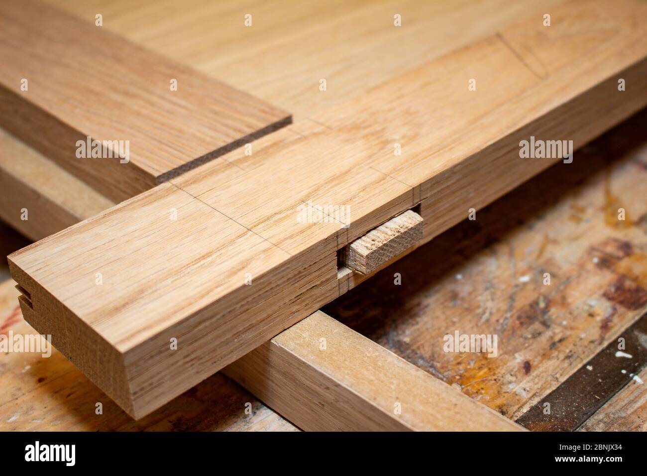 Mortise and tenon joint, traditional joinery using American White Oak
