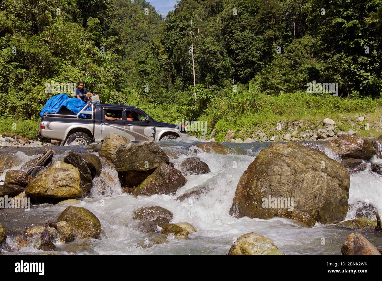 Fording vehicle hi-res stock photography and images - Alamy