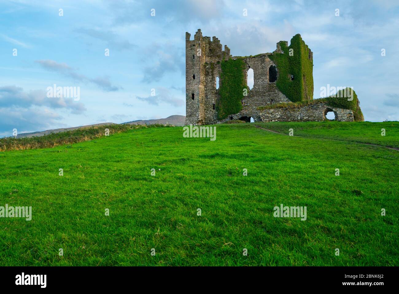 Ballycarbery Castle, Caherciveen, Ring of Kerry, County Kerry, Ireland, Europe. September 2015. Stock Photo