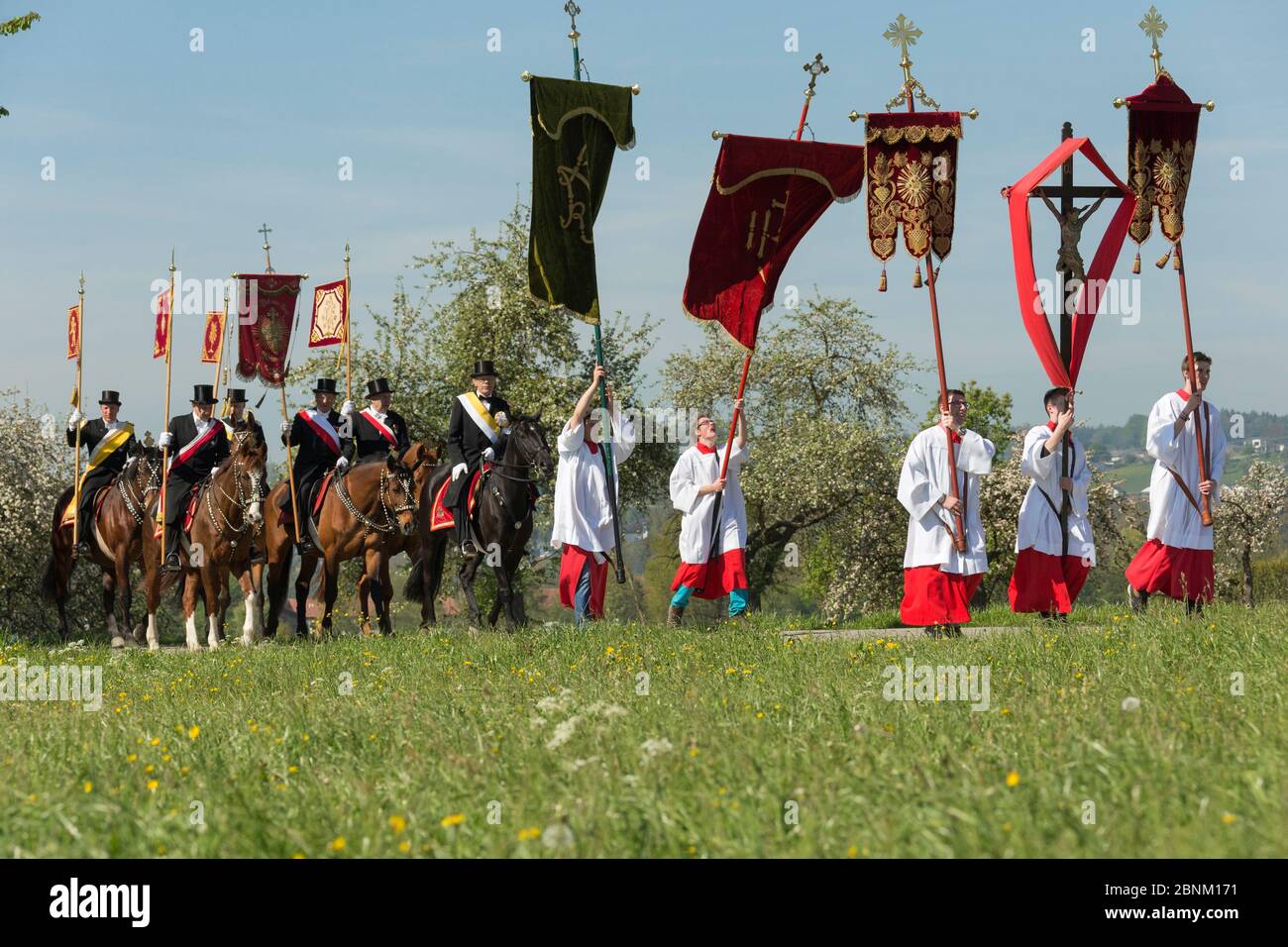 3 horse riders hi-res stock photography and images - Alamy