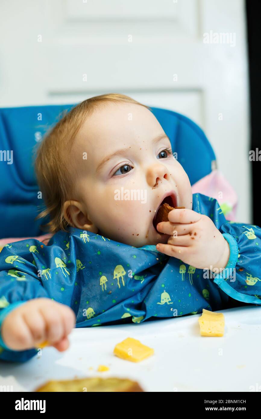 small feeding chair