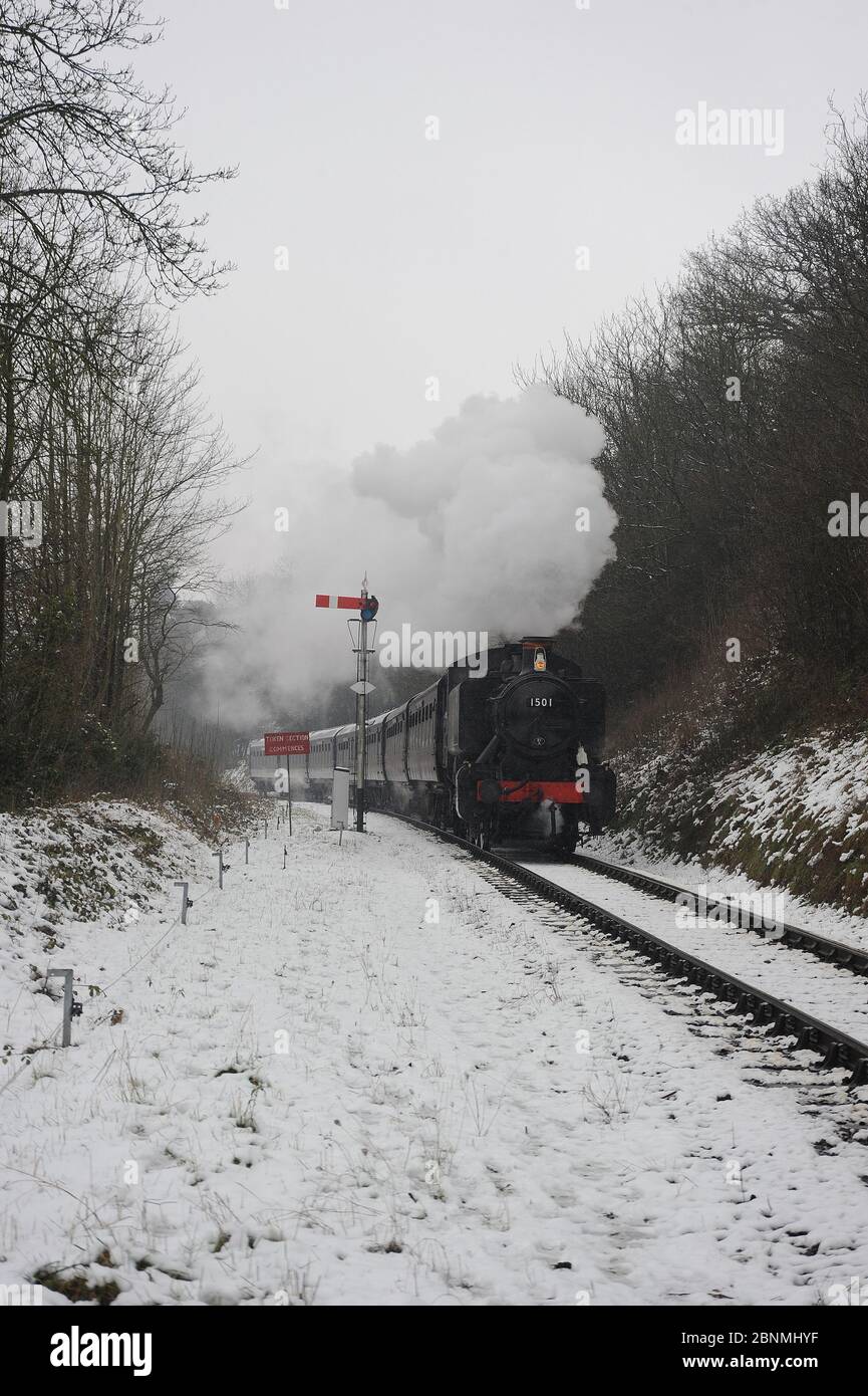 Severn valley railway snow hi-res stock photography and images - Alamy