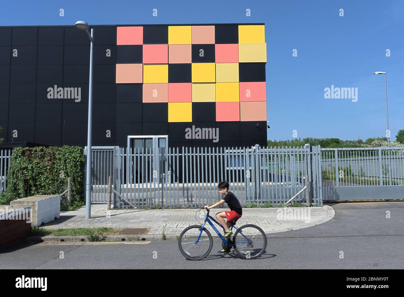 Black colour cloud design hi-res stock photography and images - Alamy