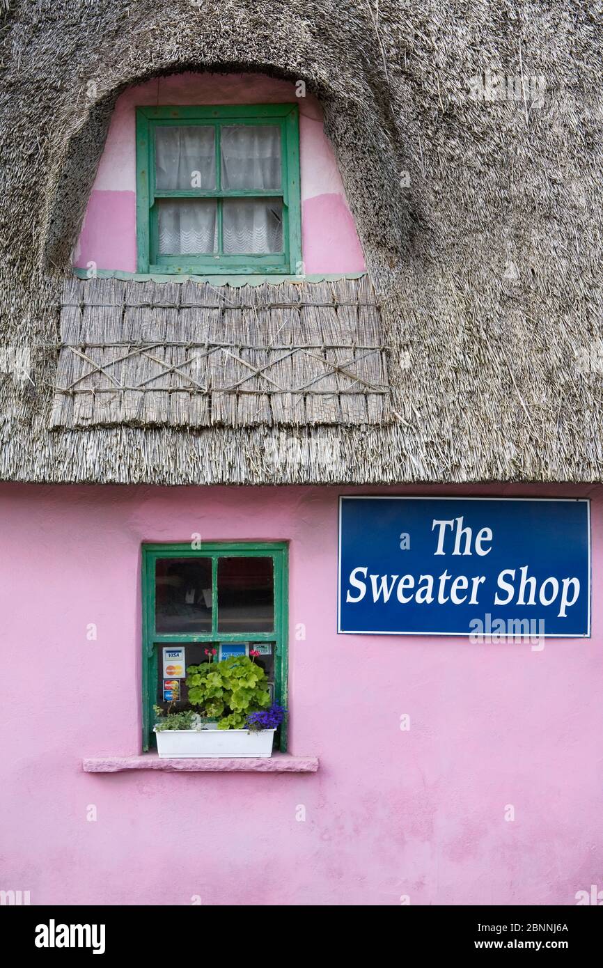 Sweater Shop Doolin Village County High Resolution Stock Photography and  Images - Alamy