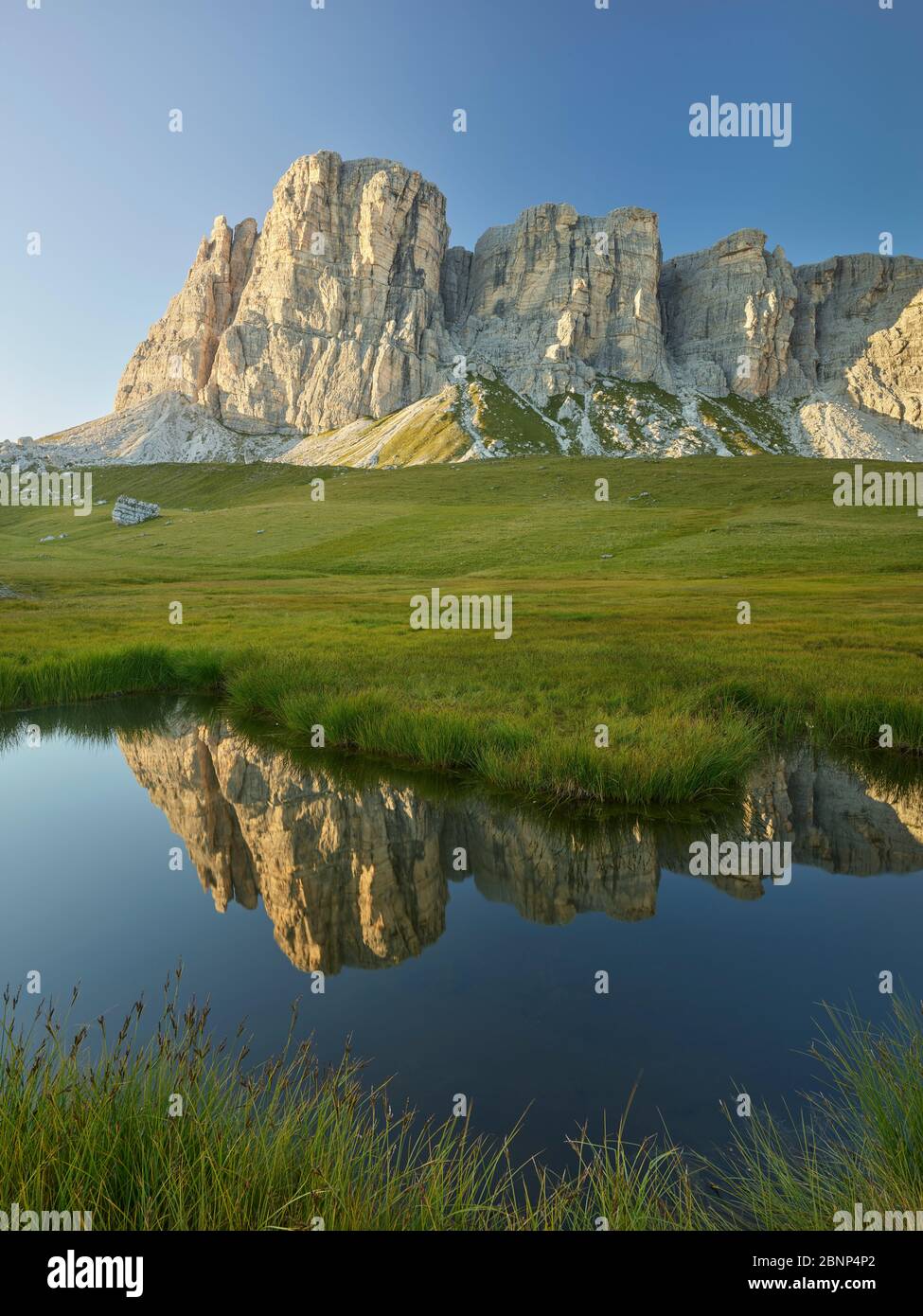 Lago baste hi-res stock photography and images - Alamy