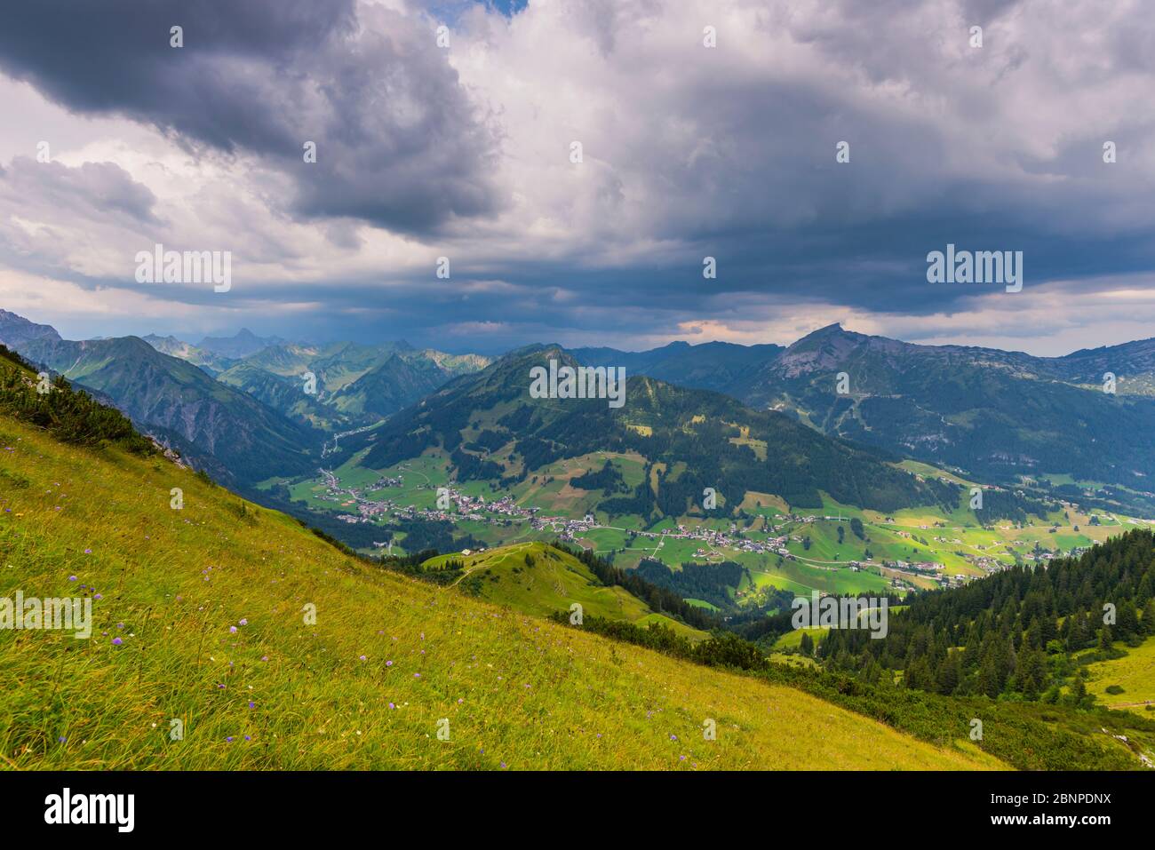 Gathering thunderstorm, Walmendinger Horn, 1990m, and Hoher Ifen, 2230m, Allgäu Alps, Kleinwalsertal, Vorarlberg, Austria, Europe Stock Photo