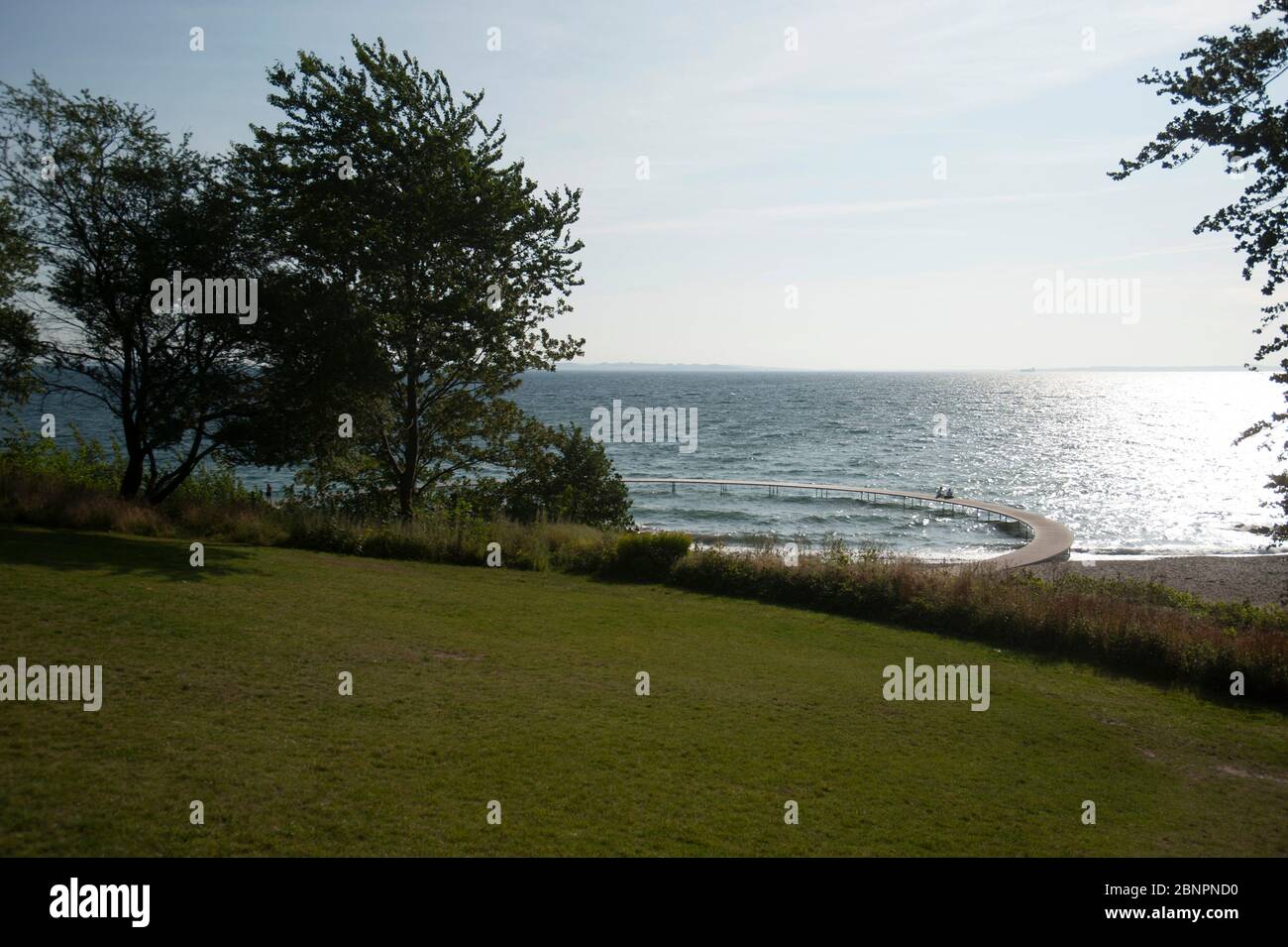 Infinity bridge hi-res stock photography and images - Alamy