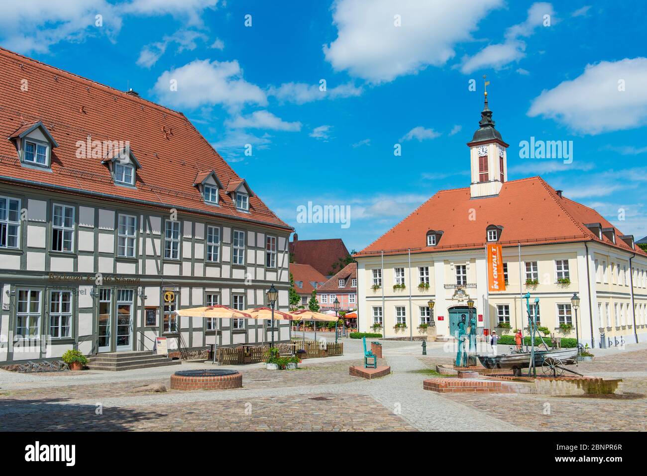 Rathaus am Marktplatz, Angermünde, Uckermark, Brandenburg, Deutschland Stock Photo