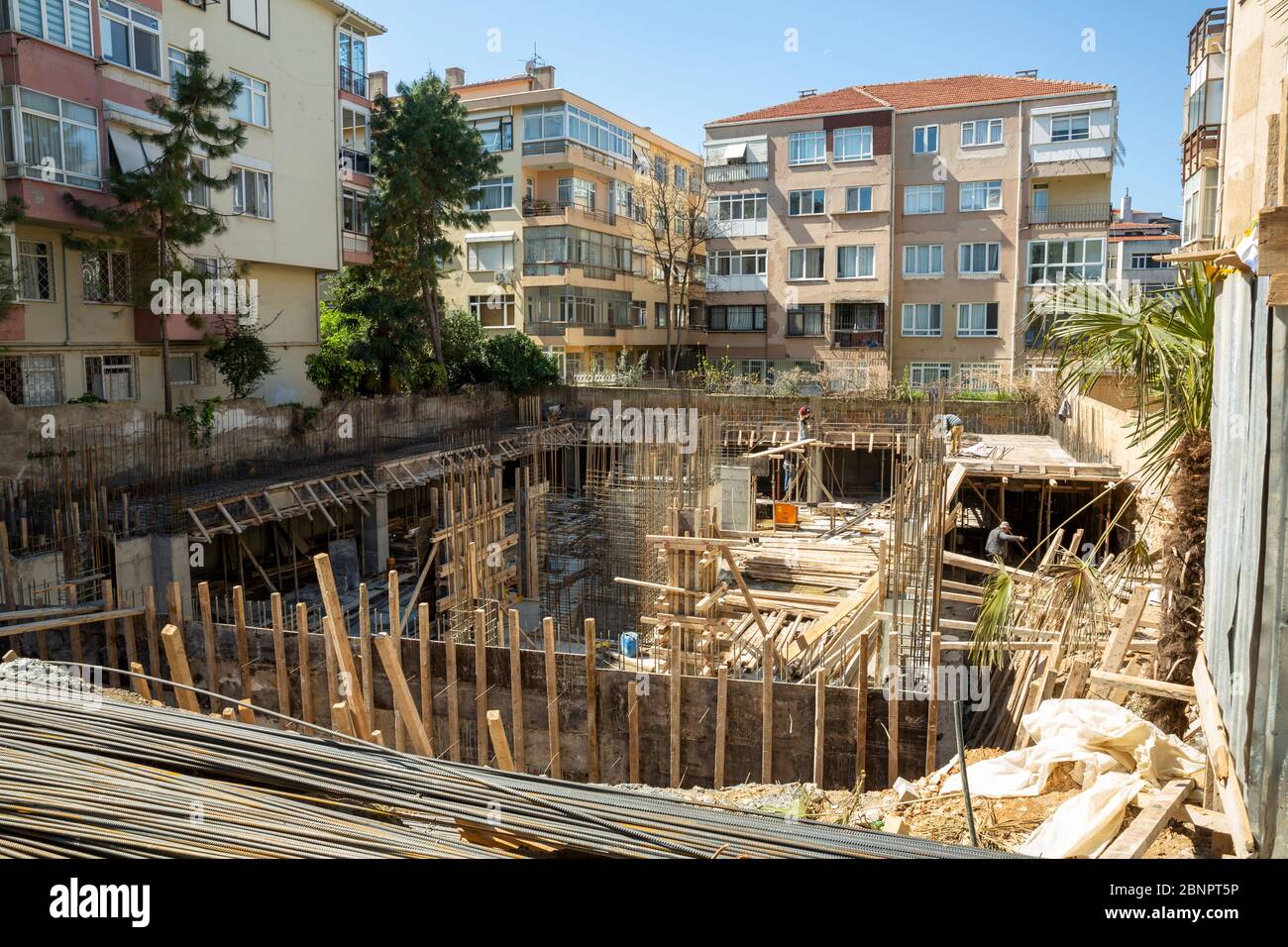 180 N Jefferson - Luxury Apartments & Rentals in Chicago | Luxury Living - Luxury Apartment Building Views