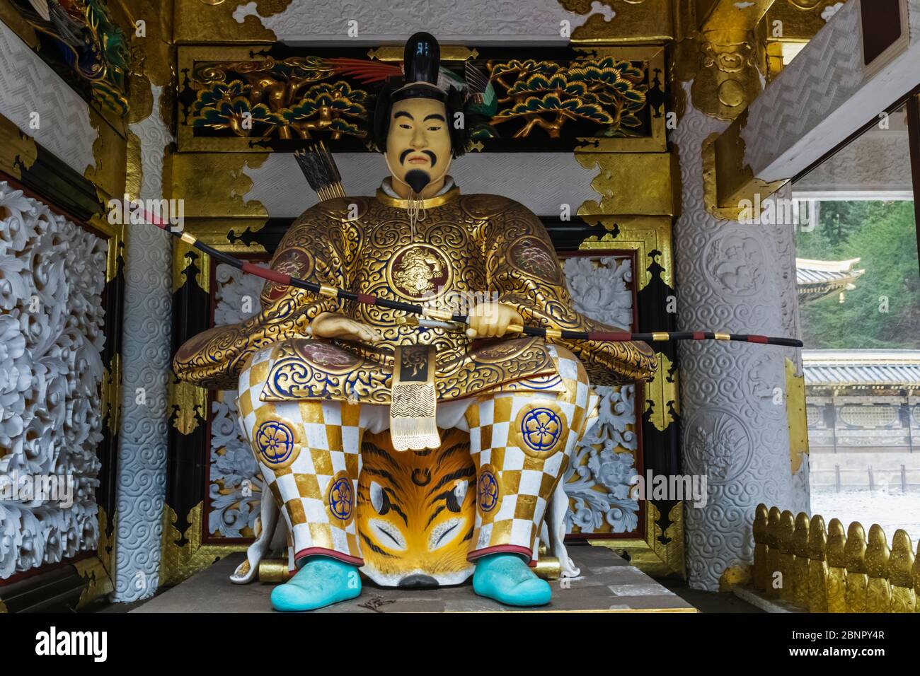 Japan, Honshu, Tochigi Prefecture, Nikko, Toshogu Shrine, Yomeimon Gate, Zuijin Guardian Statue Stock Photo