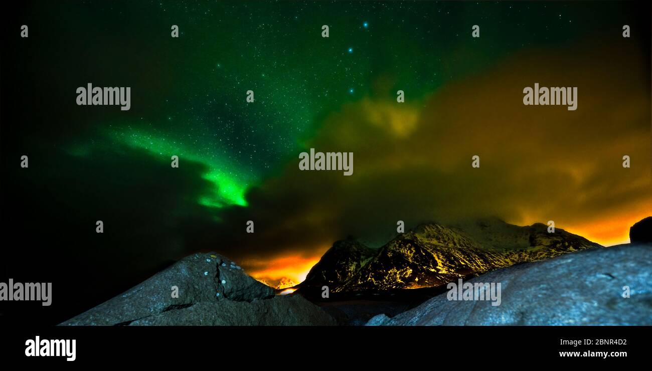 Dont Miss It Northern Lights Alert Green Skies Possible Tonight - jjskj42