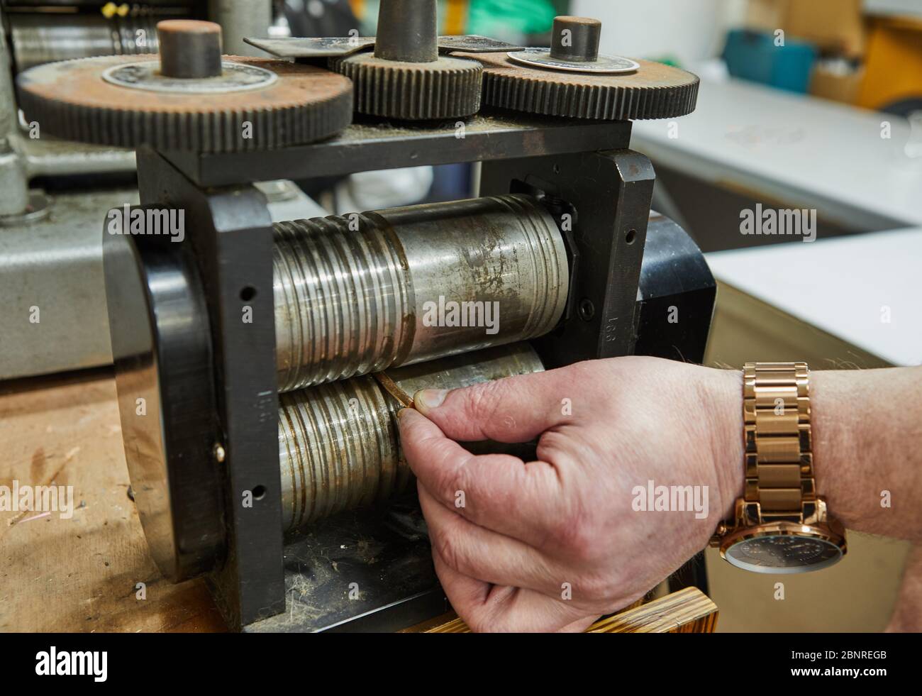 Jewelry production. Recycling raw materials. Jewelry craft on the metal