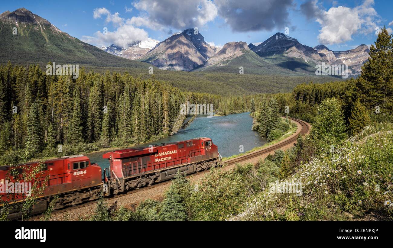 Canada, Alberta, Banff National Park, Lake Louise, Morants Curve, train Stock Photo