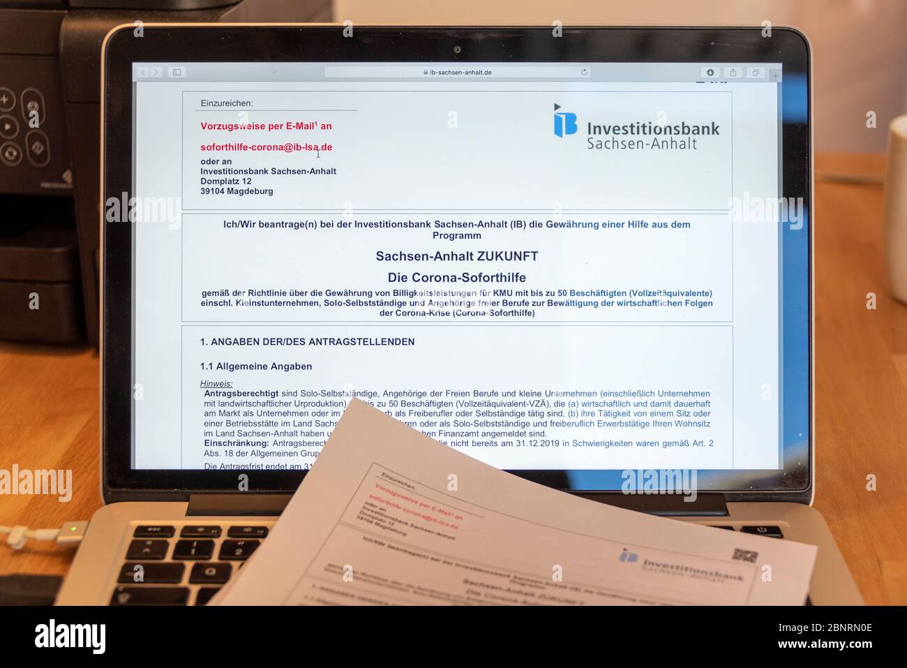Germany, Saxony-Anhalt, Magdeburg, application form for the Corona emergency aid, help for companies. Stock Photo