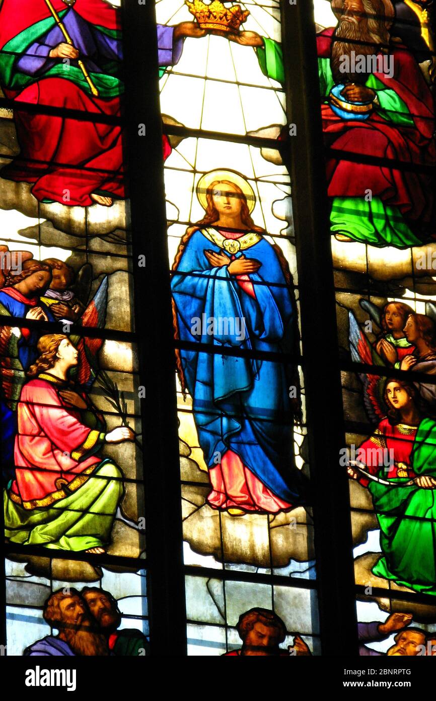 Stained glass windows in St. Stephen's Cathedral indoors Stock Photo ...