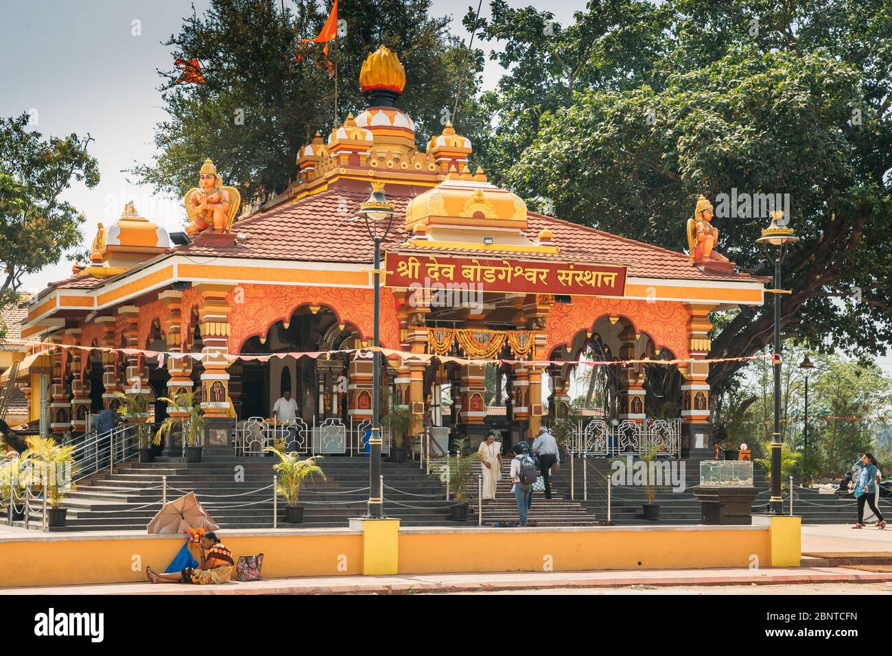 Mapusa, Goa, India - February 19, 2020: People Visit The Shri Dev Bodgeshwar Sansthan Temple. It Has A Shrine Which Is Dedicated To Kanakeshwar Baba O Stock Photo