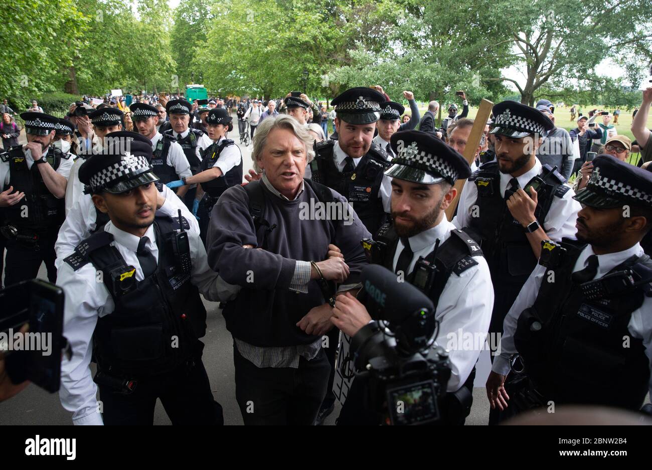 Man being arrested uk hi-res stock photography and images - Alamy
