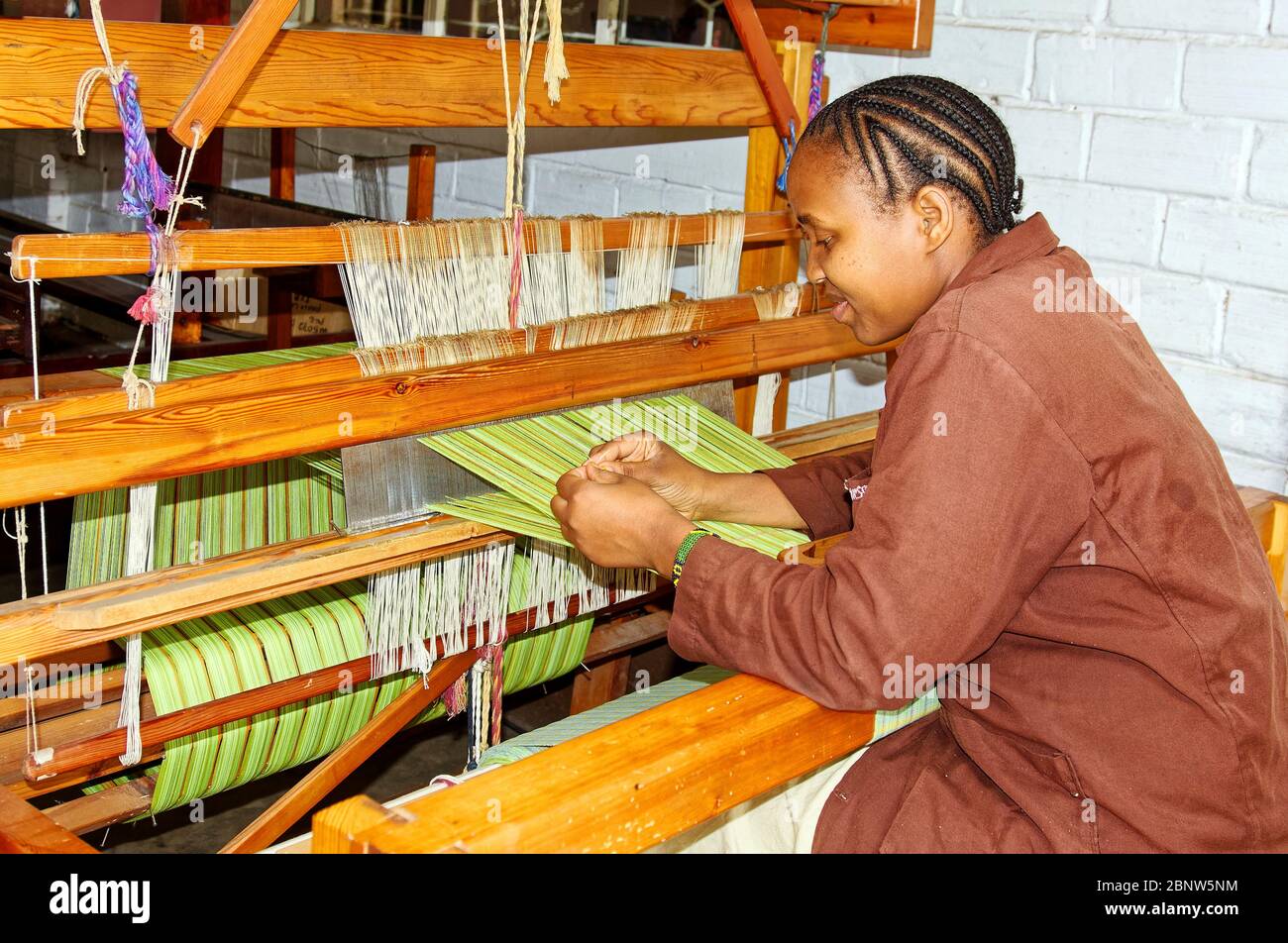 woman weaving, loom, skill, job, occupation, fiber, textile, sheltered