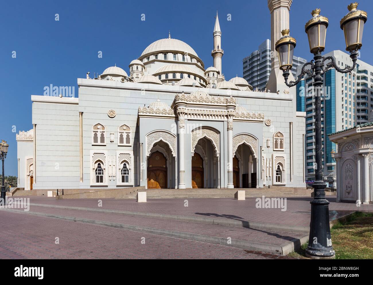 Al noor mosque hires stock photography and images Alamy