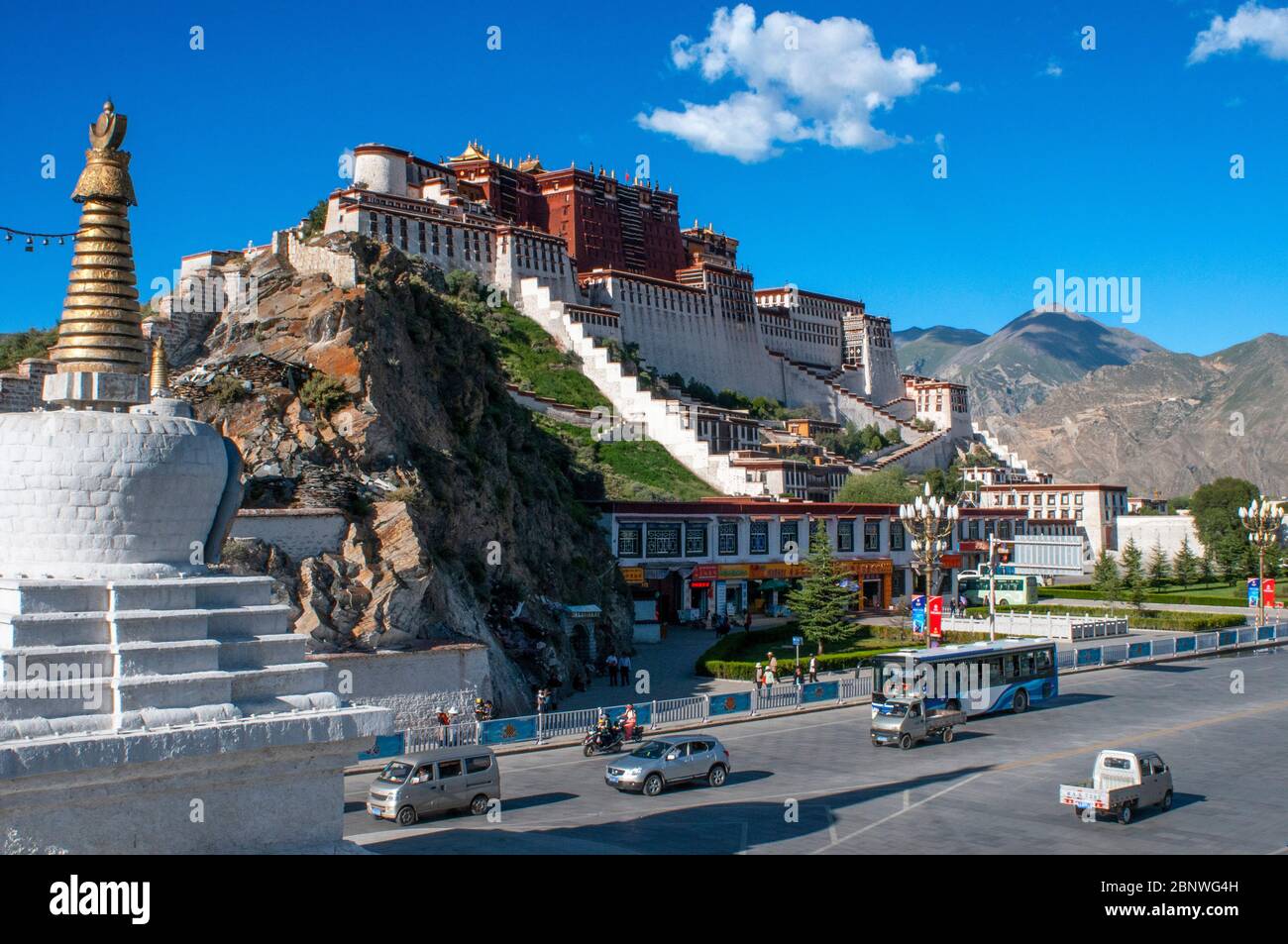 Potala palace, former Dalai Lama residence in Lhasa in Tibet. The