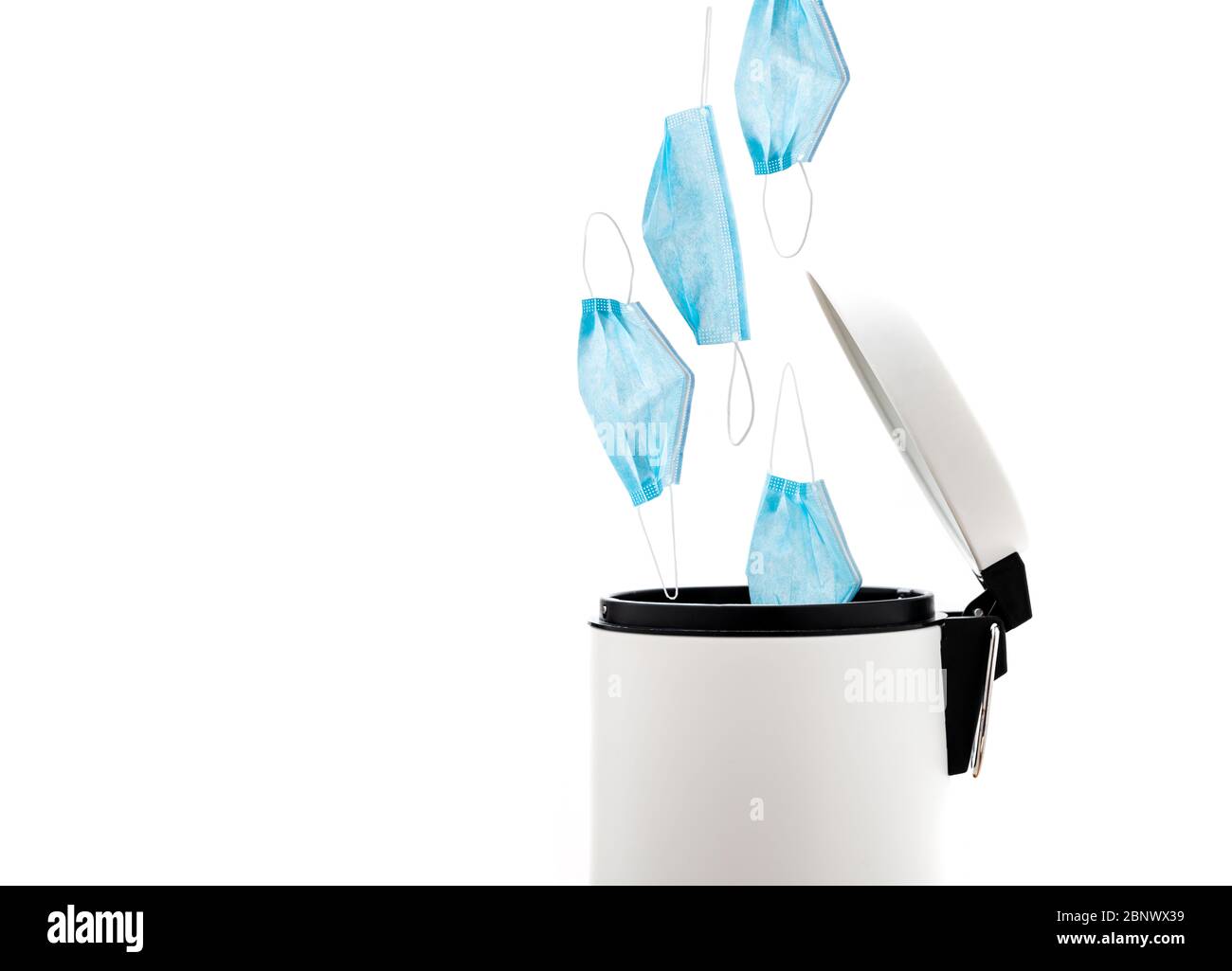 Medical waste garbage bin hi-res stock photography and images - Alamy