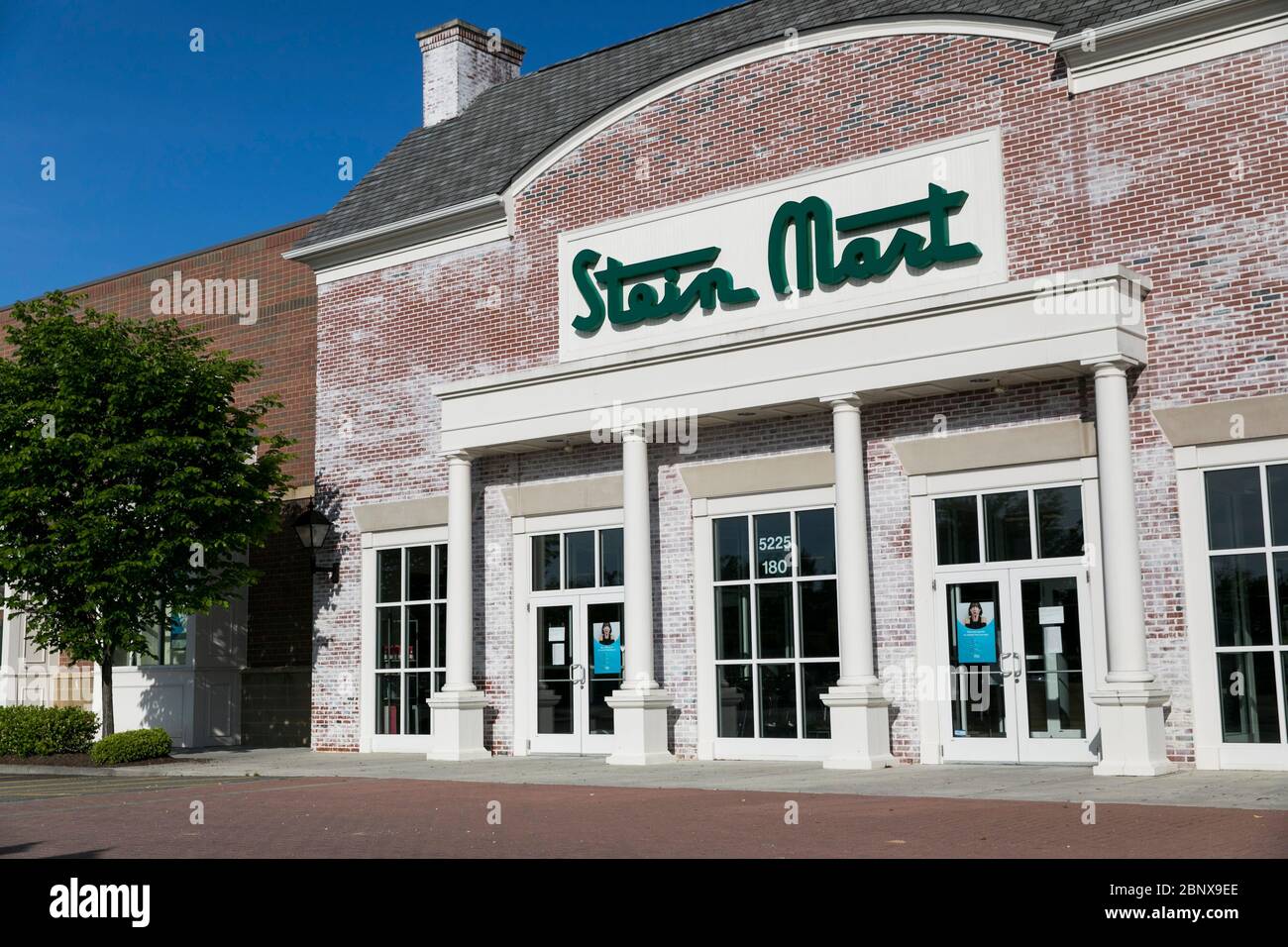 Stein Mart department store front exterior entrance with the company logo  sign on the building in Montgomery, Alabama USA Stock Photo - Alamy