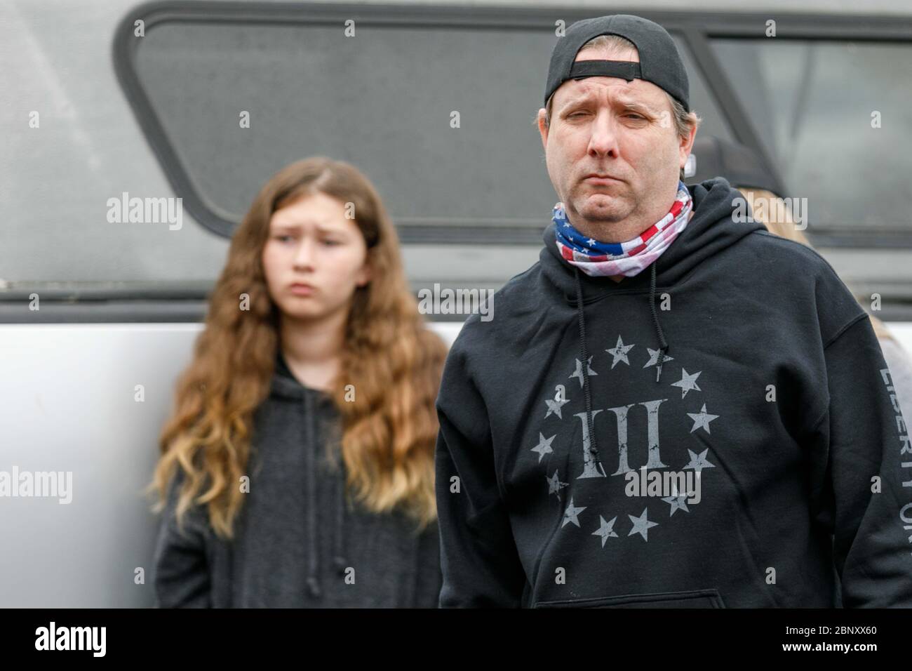 Vancouver, USA. 16th May, 2020. About 100 demonstrators rallied along with Patriot Prayer, Three Percenters, and pro-Trump groups to support early reopening of PetBiz, a pet-grooming salon, in Vancouver, Washington on May 16, 2020. (Photo by John Rudoff/Sipa USA) Credit: Sipa USA/Alamy Live News Stock Photo