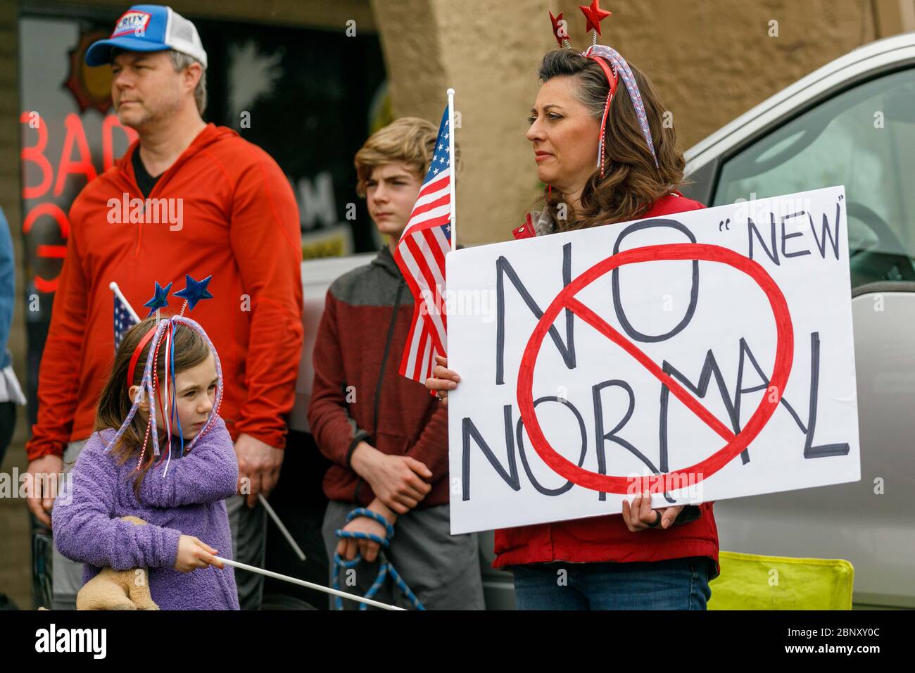 Vancouver, USA. 16th May, 2020. About 100 demonstrators rallied along with Patriot Prayer, Three Percenters, and pro-Trump groups to support early reopening of PetBiz, a pet-grooming salon, in Vancouver, Washington on May 16, 2020. (Photo by John Rudoff/Sipa USA) Credit: Sipa USA/Alamy Live News Stock Photo